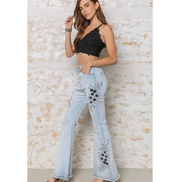 🌹The Indigo" Embroidered, Studded Floral Boot Cut Jeans - Picture 3 of 4